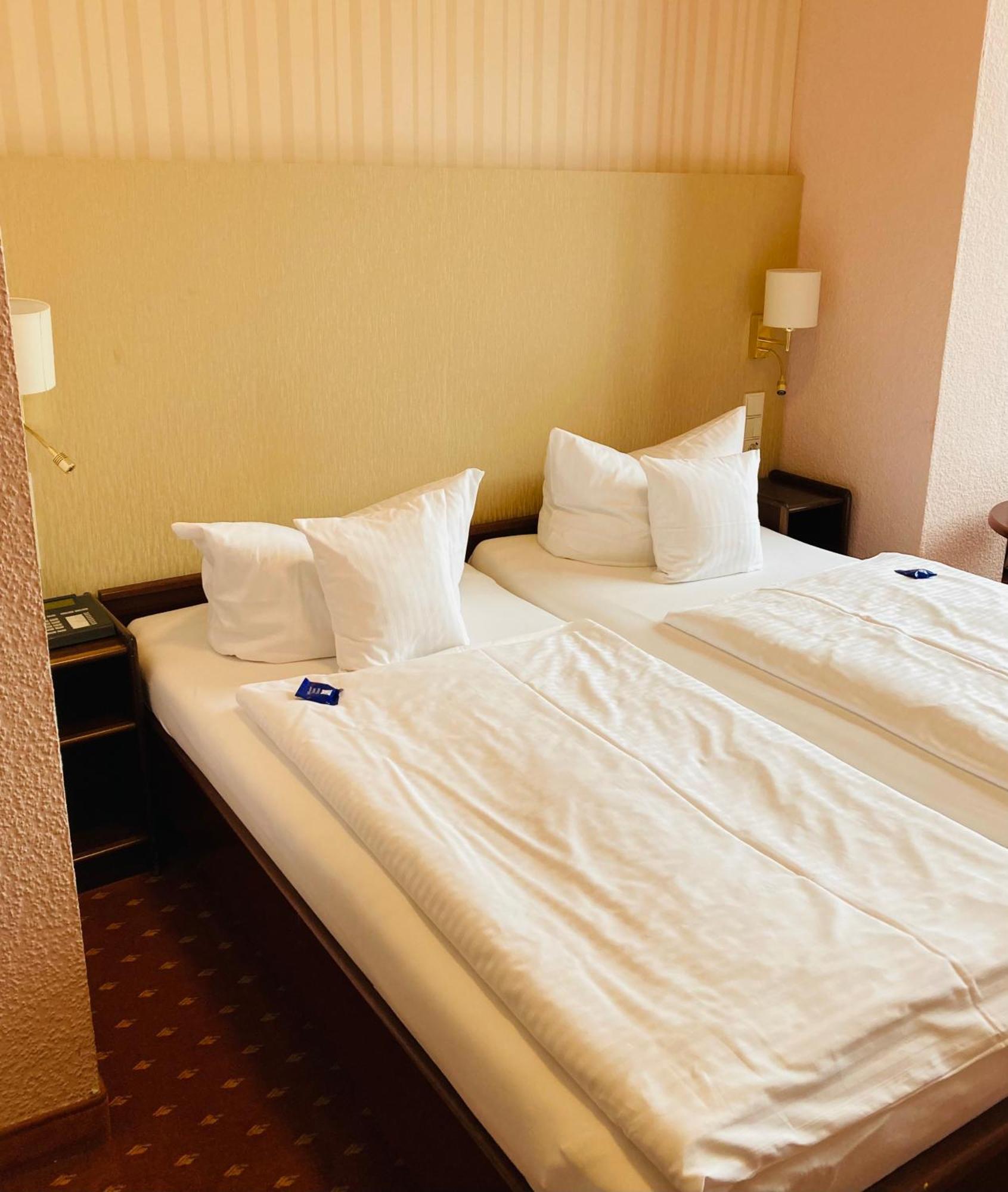 Hotel Germania Херингсдорф Экстерьер фото