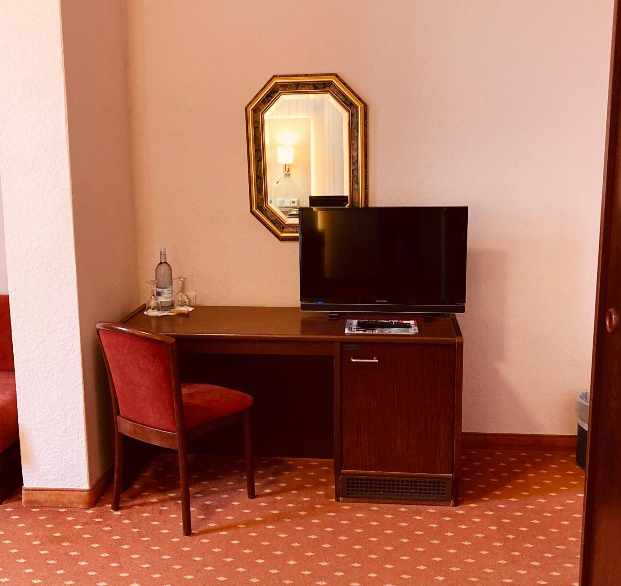 Hotel Germania Херингсдорф Экстерьер фото